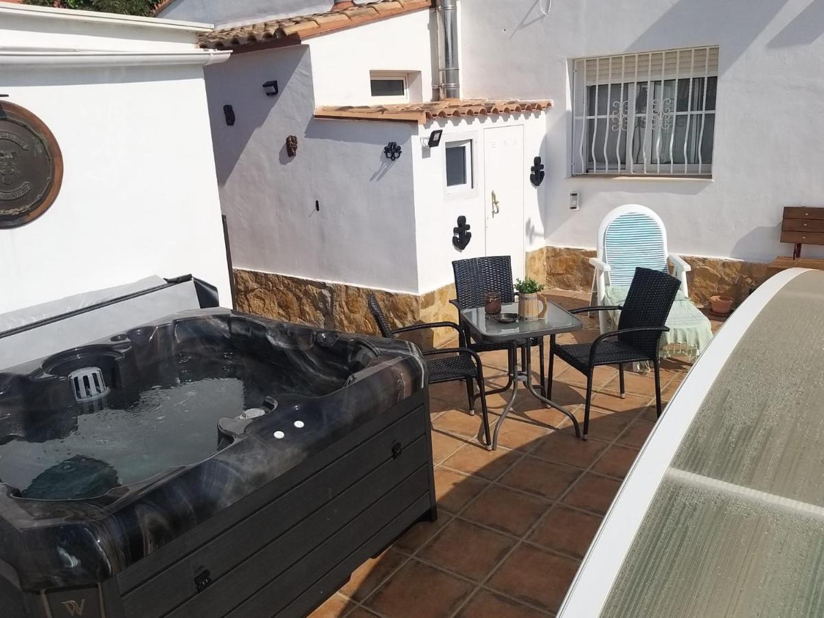 La Casa De Huespedes Lägenhet Puebla de Vallbona Exteriör bild