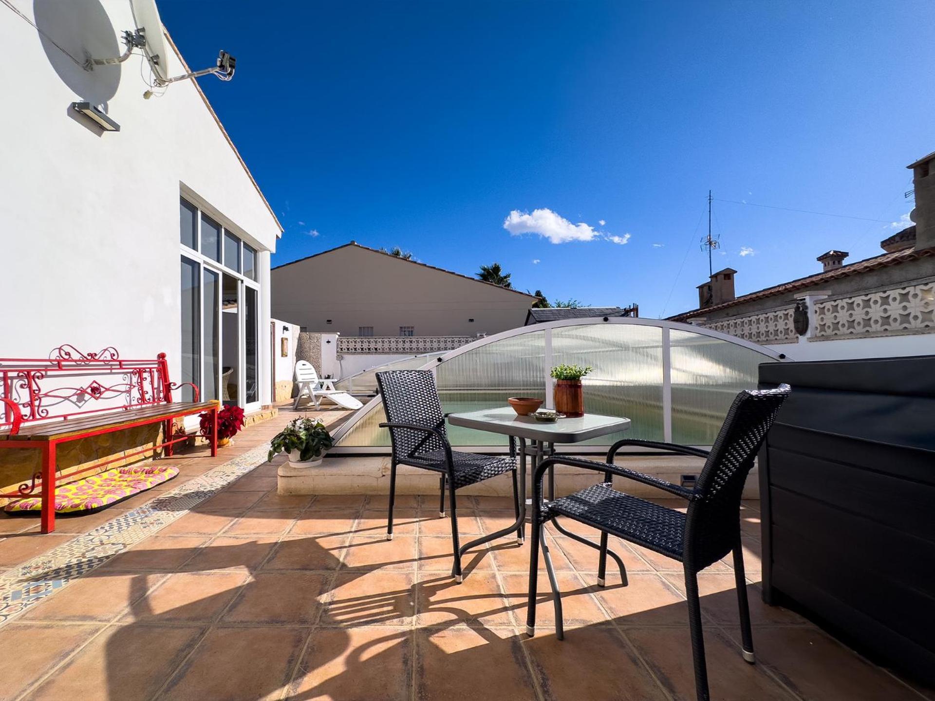La Casa De Huespedes Lägenhet Puebla de Vallbona Exteriör bild