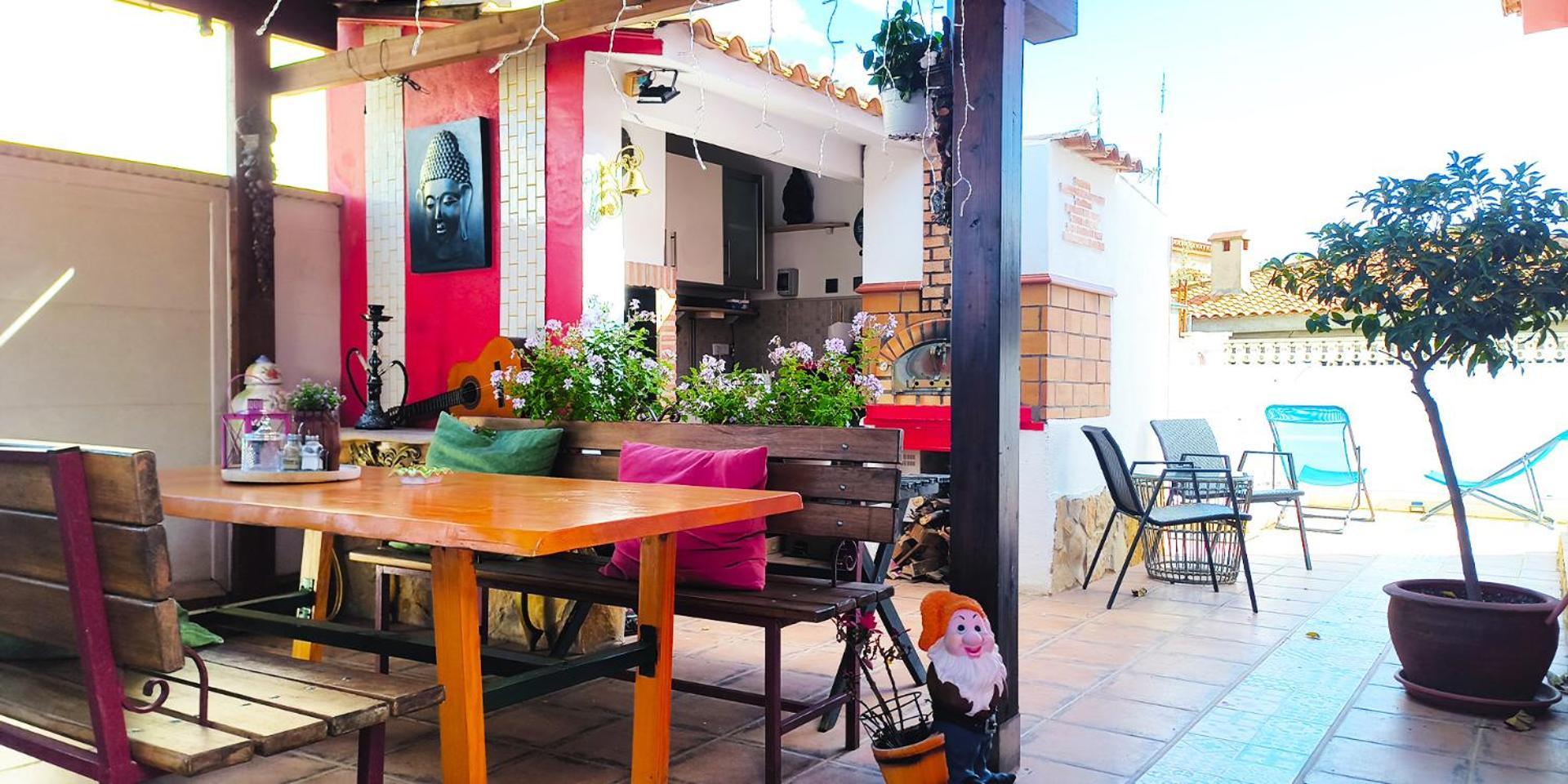 La Casa De Huespedes Lägenhet Puebla de Vallbona Exteriör bild